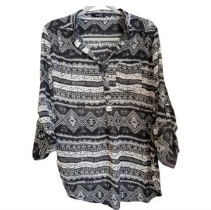 GeeGee size large sheer geometric tunic blouse in black/white